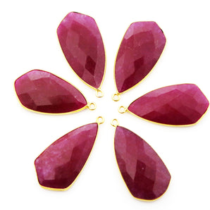 Gold Plated Dyed Ruby Faceted Arrowhead Bezel, 30x15 mm, (BZC-9141) - Beadspoint