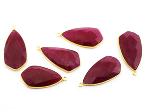 Gold Plated Dyed Ruby Faceted Arrowhead Bezel, 30x15 mm, (BZC-9141) - Beadspoint