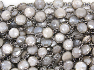 Grey Moonstone  10 mm Puff Coin Bezel Chain, (BC-MNS-261) - Beadspoint