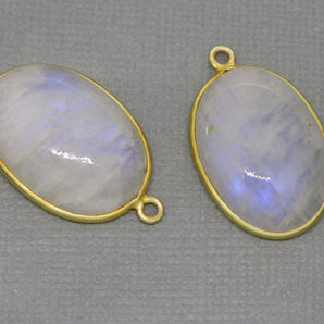 Gold Plated Rainbow Moonstone Smooth Oval Bezel, 25X16 mm, (BZC-2017) - Beadspoint