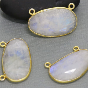 Gold Plated Rainbow Moonstone Faceted Fancy Bezel w/ 2 Bail, 27x16 mm, (BZC-2034) - Beadspoint