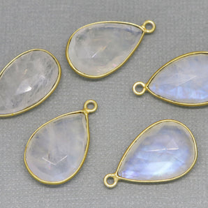 Gold Plated Rainbow Moonstone Faceted Pear Bezel, 20X13 mm, (BZC-2043) - Beadspoint