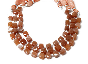 Natural Peach Moonstone Faceted Cube, 7-8 mm, Rich Color, Moonstone Gemstone Beads, (PMN-CUB-7-8)(460)