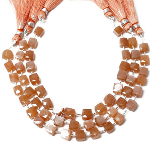 Natural Peach Moonstone Faceted Cube, 8-9 mm, Rich Color, (PMN-CUB-8-9)(459)