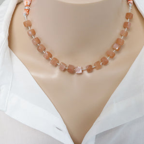 Natural Peach Moonstone Faceted Cube, 8-9 mm, Rich Color, (PMN-CUB-8-9)(459)