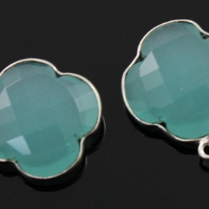 Aqua Blue Chalcedony Faceted Clover Bezel, (SSBZC8020) - Beadspoint