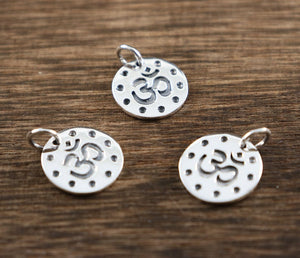 Sterling Silver Artisan OHM Disc Charm -- SS/CH2/CR72 - Beadspoint