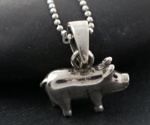 Sterling Silver Artisan Pig  Charm  -- SS/CH7/CR108 - Beadspoint