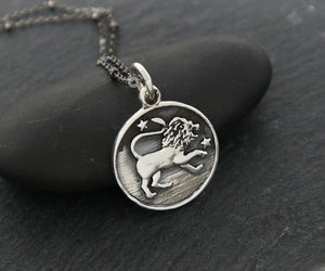 Sterling Silver Lion Charm -- SS/CH7/CR100 - Beadspoint