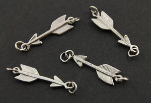 Sterling SIlver Arrow head Charm  -- SS/CH7/CR55 - Beadspoint