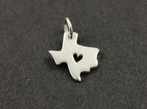 Sterling Silver Texas State With Heart Charm -- SS/CH10/CR51 - Beadspoint