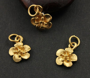 24K Gold Vermeil Over Sterling Silver Small Flower Charm-- VM/CH4/CR87 - Beadspoint