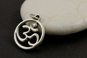 Sterling Silver Artisan OHM Charm -- SS/CH2/CR60 - Beadspoint