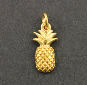 24K Gold Vermeil Pineapple Charm -- VM/CH4/CR100 - Beadspoint