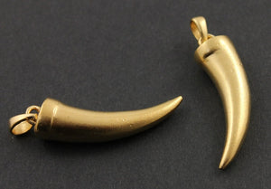 24K Gold Vermeil Over Sterling Silver Long Shark Tooth Charm  -- VM/CH6/CR37 - Beadspoint