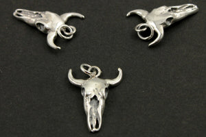 Sterling Silver Bull Skull  Charm  -- SS/CH7/CR61 - Beadspoint