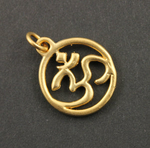 24K Gold Vermeil Over Sterling Silver Ohm Charm -- VM/CH2/CR60 - Beadspoint